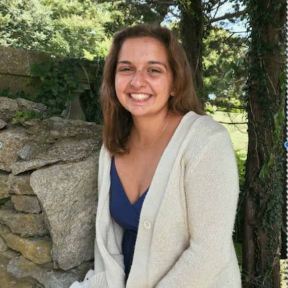 Meet your Posher, Gianna - Picture 1 of 1